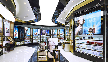 關稅下調引發進口化妝品降價潮，市場銷售格局或將重塑